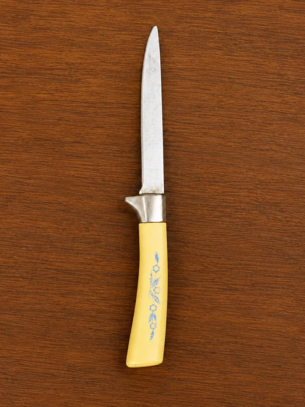Yellow Floral-Accent Table Knife with Stainless Steel Blade